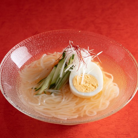 あかいと冷麺　950円(税込)サムネイル